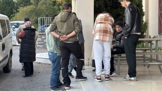 Ortadan kaybolan iki çocuk polisi alarma geçirdi