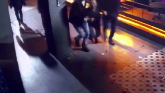 Sakarya'da 1 kişinin öldüğü silahlı çatışma anı kamerada