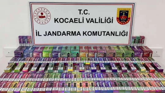 1 milyon 450 bin TL değerinde elektronik sigara ve makaron ele geçirildi