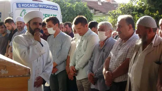 Kızı gibi kendisi de kaza kurbanı oldu