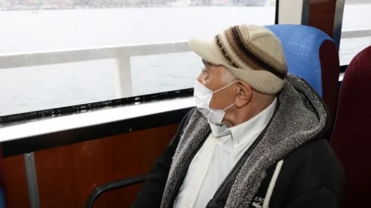 1 yıl sonra dışarıya çıkıp gördükleri denize hayran kaldılar