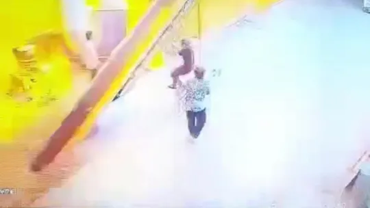 Yine o fabrikada yine yangın!