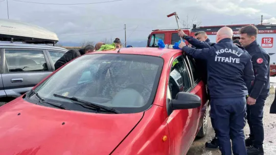 10 aylık bebek araçta mahsur kaldı, anne korku dolu gözlerle bekledi