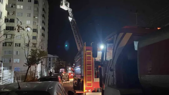 12 katlı binada yangın paniği