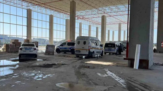 14 metreden düşen çatı ustası feci şekilde can verdi