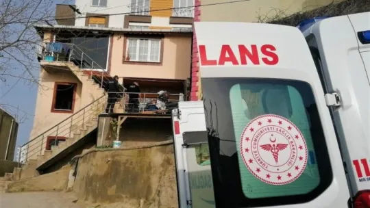 14 yaşındaki çocuk merdivenlerden düşerek yaralandı