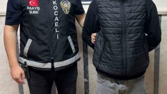 14 yıl 6 ay hapis cezası ile aranan hükümlü silah ve uyuşturucuyla yakalandı