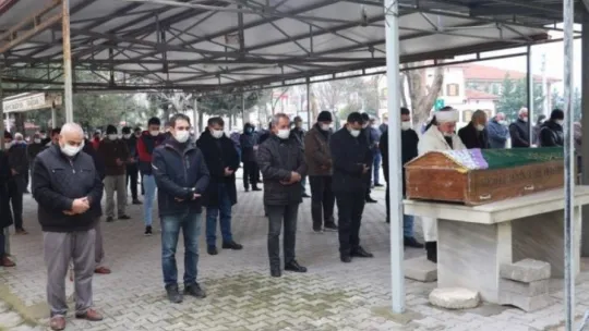 15 yaşında kalbine yenik düştü