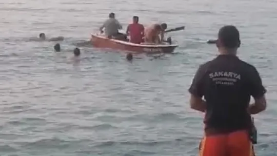 15 yaşındaki çocuk girdiği denizde boğuldu