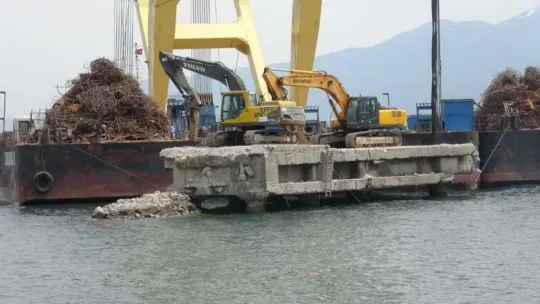 17 Ağustos depreminin denizdeki izi yıkıldı