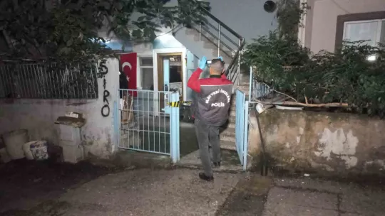 17 yaşındaki çocuk babasını vurdu