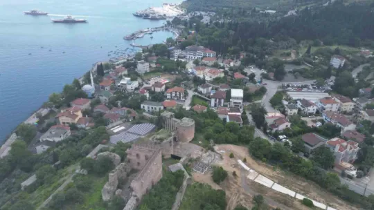 2 bin nüfuslu mahalle market istiyor