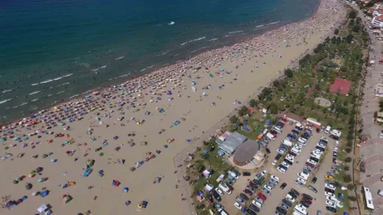 417 kişi boğulmaktan son anda kurtarıldı