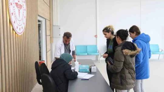 20 günde inşa edilen hastane hizmete başladı