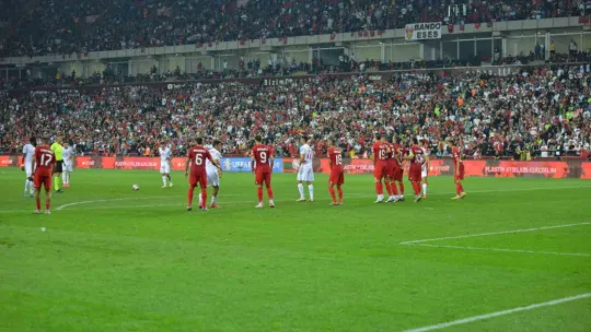 Ermenistan'ı bile yenemedik: 1-1