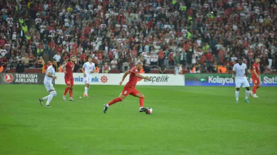 Ermenistan'ı bile yenemedik: 1-1