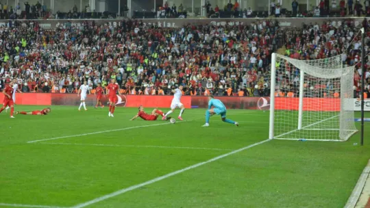 Ermenistan'ı bile yenemedik: 1-1