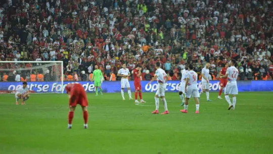 Ermenistan'ı bile yenemedik: 1-1