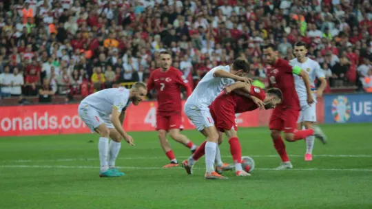 Ermenistan'ı bile yenemedik: 1-1