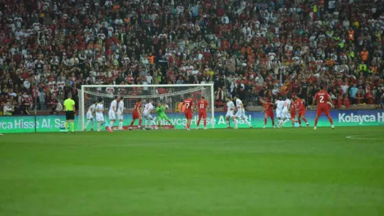 Ermenistan'ı bile yenemedik: 1-1