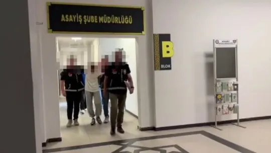 21 yaşındaki gencin bıçaklanarak öldürüldüğü olayda 3 tutuklama
