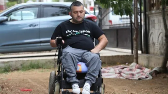 22 yıldır yürüyemeyen vatandaş çare arıyor!