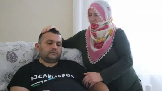 22 yıldır yürüyemeyen vatandaş çare arıyor!