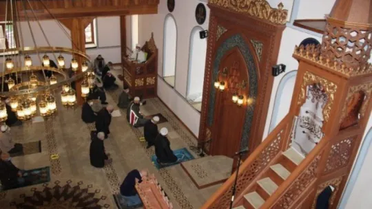 220 yıllık tarihi cami yeniden ibadete açıldı!