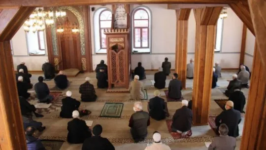 220 yıllık tarihi cami yeniden ibadete açıldı!
