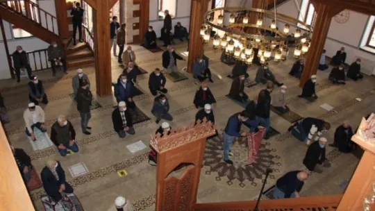 220 yıllık tarihi cami yeniden ibadete açıldı!