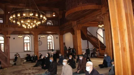 220 yıllık tarihi cami yeniden ibadete açıldı!