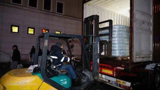 25'inci yardım tırı Körfez'den yola çıktı