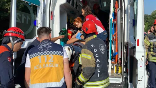 27 kişinin yaralandığı kaza kamerada