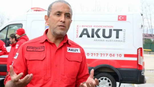 27 kişiyi kurtaran ekibin lideri o anları anlattı