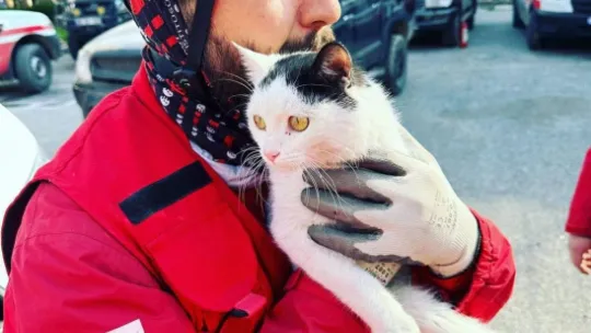 27 kişiyi kurtaran ekibin lideri o anları anlattı