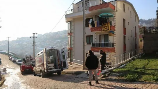 3 gündür haber alınamayan vatandaş evinde ölü bulundu