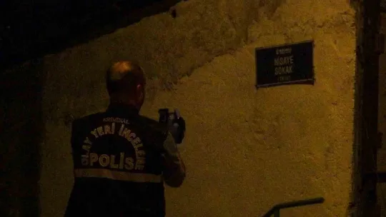 Evinin banyosunda ölü bulundu