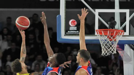 Cumhurbaşkanlığı Kupası A. Efes'in oldu