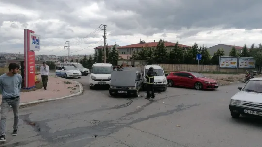 4 aracın karıştığı kazada yaralanan olmadı