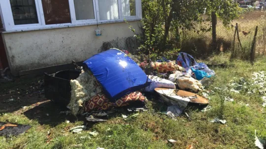 4 katlı binada yangın: Kullanılamaz hale geldi