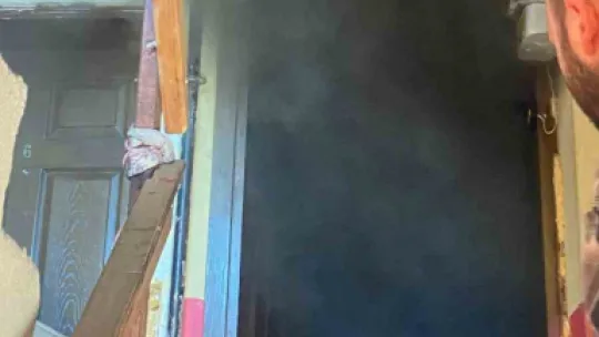 4 katlı binada yangın paniği