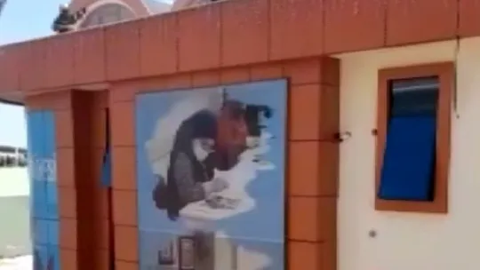 4 katlı binada çıkan yangın panik yarattı