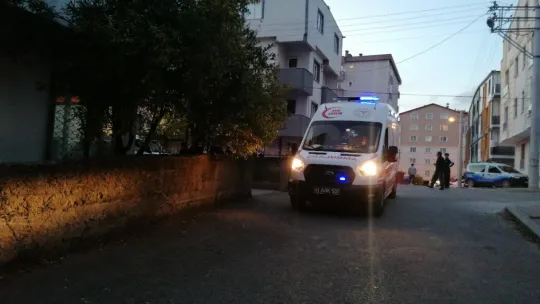 13 yaşındaki çocuk 4. kattan düştü!