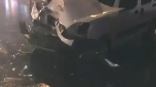 Kocaeli'de 5 araç zincirleme kazaya karıştı