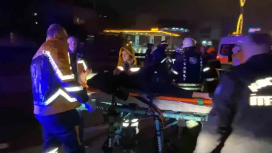 Kocaeli 'de 5 araç zincirleme trafik kazasına karıştı: 1 ölü, 5 yaralı
