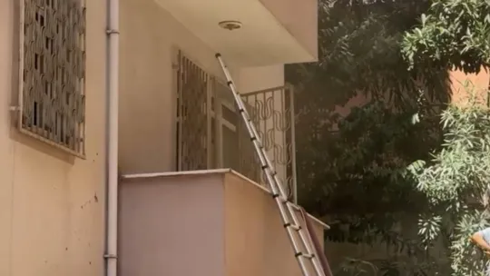 5 katlı apartmanda yangın