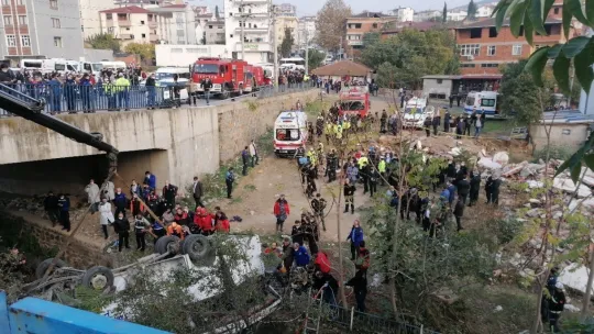 5 kişinin öldüğü öğrenci servisi kazasının duruşması görülmeye devam etti