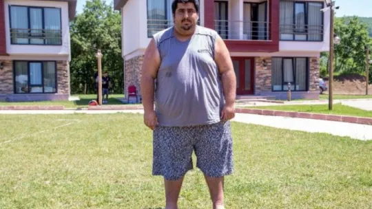 5 ton zayıflayıp farkındalık için 5 milyon adım attılar