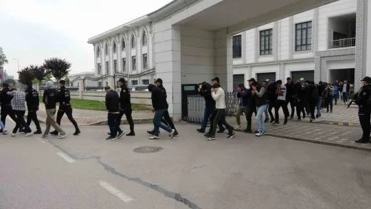 52 milyonluk para trafiği ortaya çıkmıştı: Zanlılar adliyeye sevk edildi