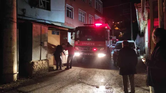 55 yıllık camide yangın